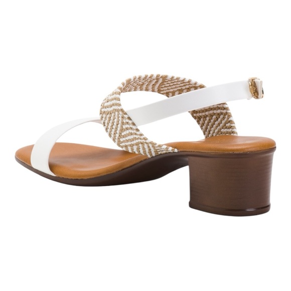 ITALIAN SHOEMAKERS Made In Italy Infamous Block Heel Sandals - Picture 2 of 2